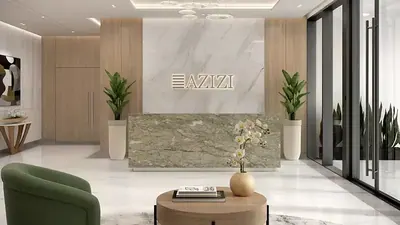 Azizi Arian, Foto 2