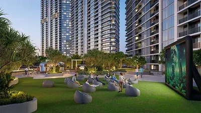 Sobha Solis, Foto 6